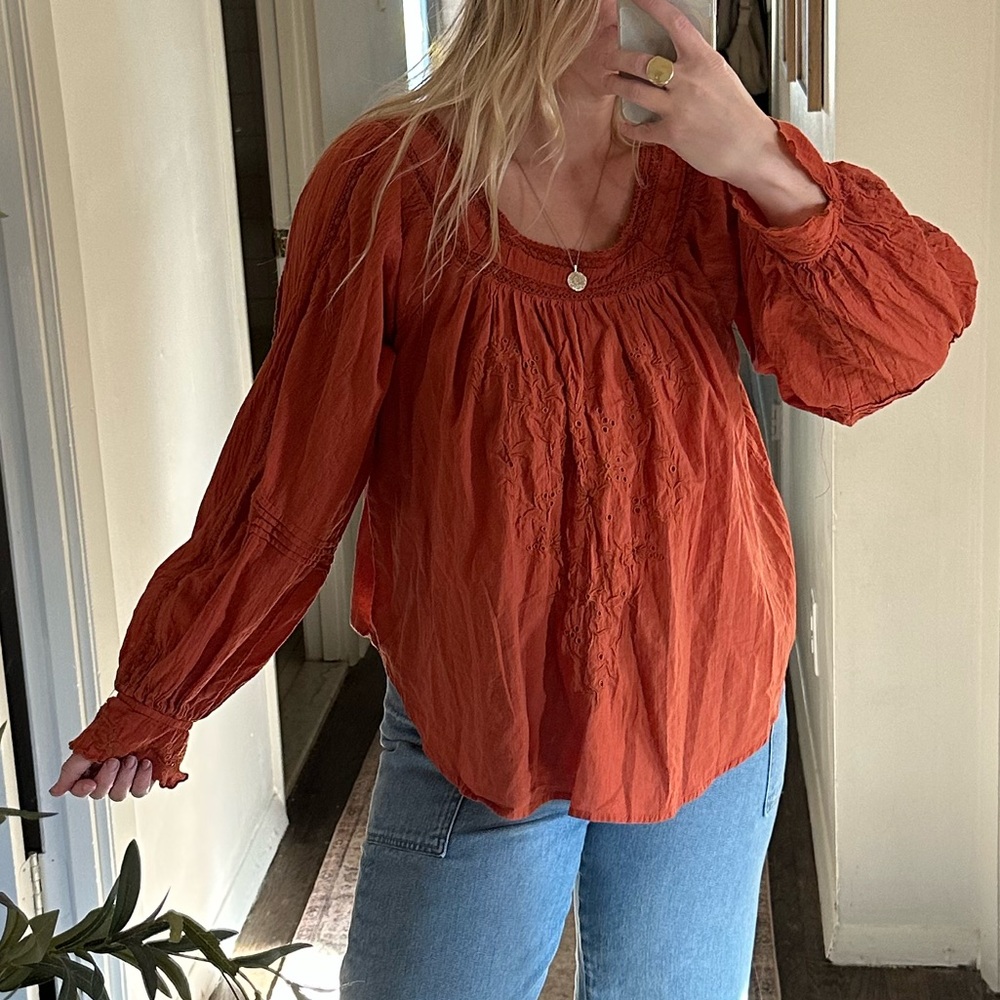SALE — Liv Los Angeles Top